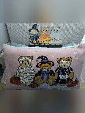 Envogue Halloween Embroidery Pillow Teddy Bear Kids Costume & Wooden Sign